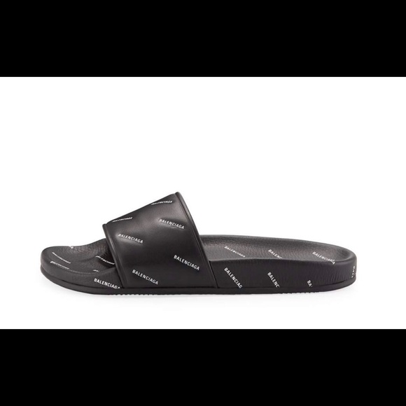Balenciaga Slides - Picture 2 of 4